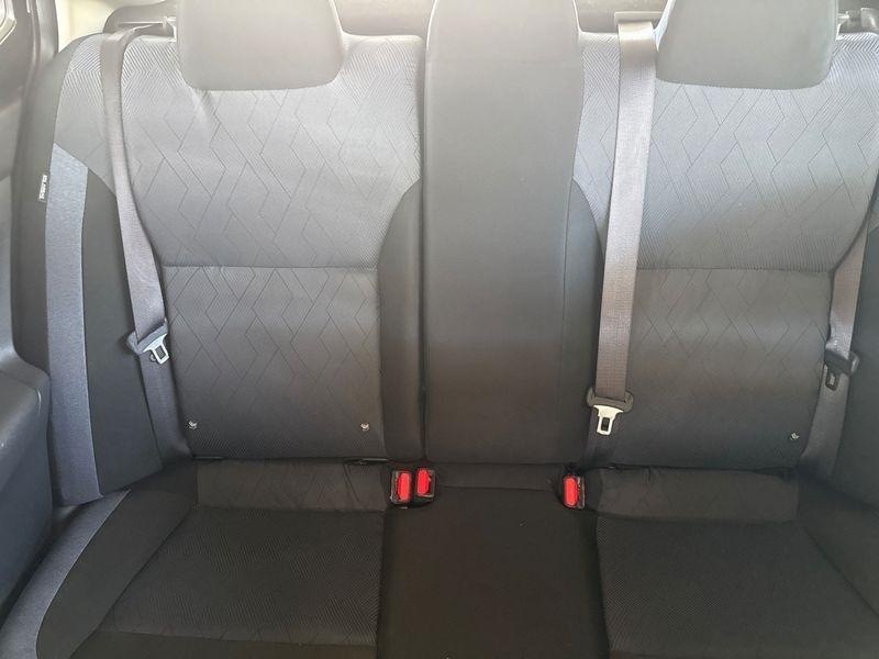 Nissan Versa SV CVT 2025