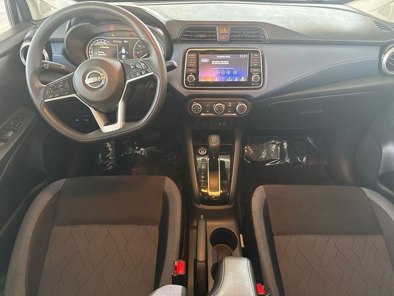 Nissan Versa SV CVT 2025