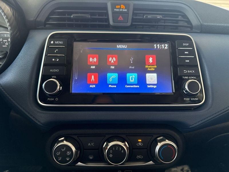 Nissan Versa SV CVT 2025