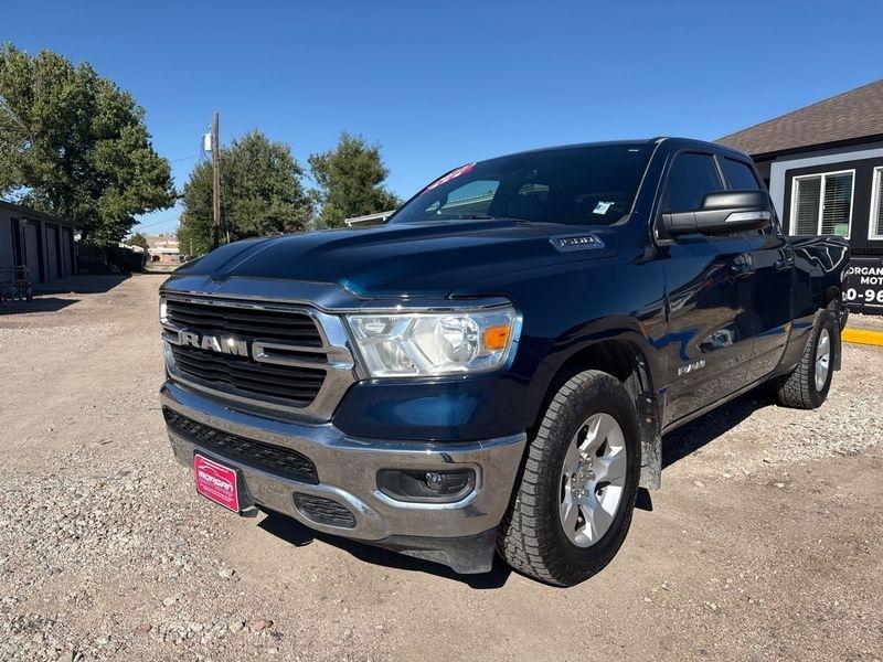 RAM 1500 Big Horn 4x4 Quad Cab 6'4" Box 2021