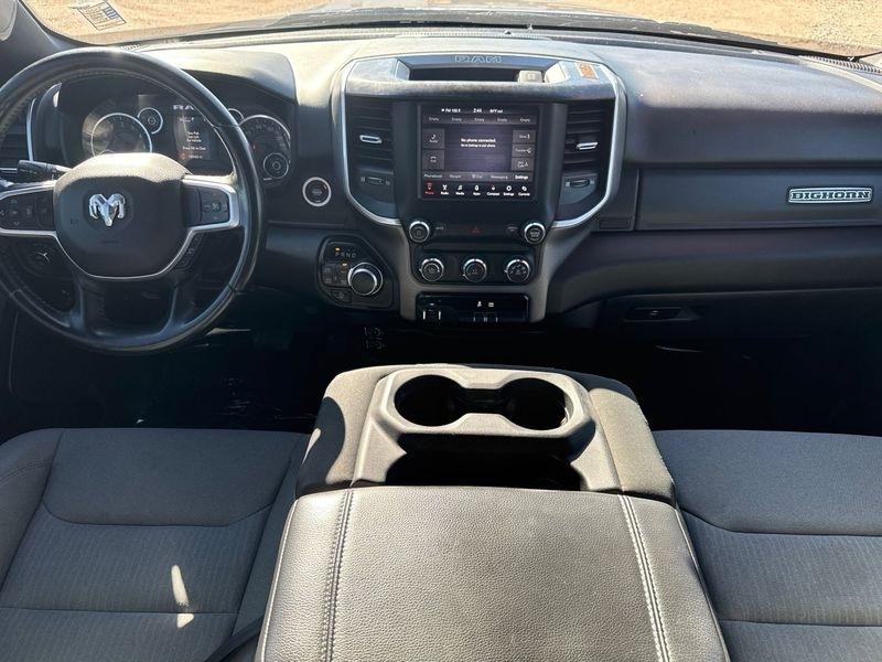 RAM 1500 Big Horn 4x4 Quad Cab 6'4" Box 2021