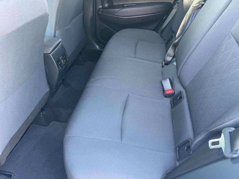 Toyota Corolla Cross LE 2WD (Natl) 2024