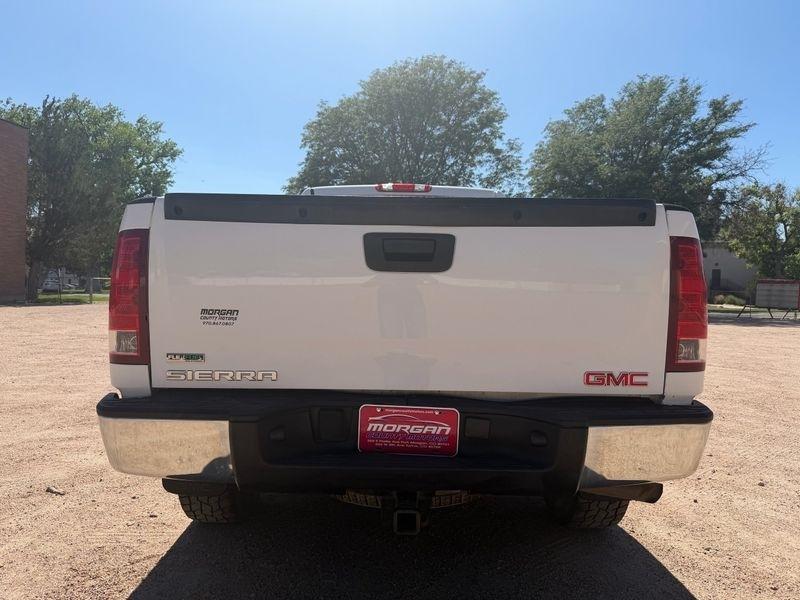 GMC Sierra 1500 4WD Reg Cab 119.0" Work Truck 2011