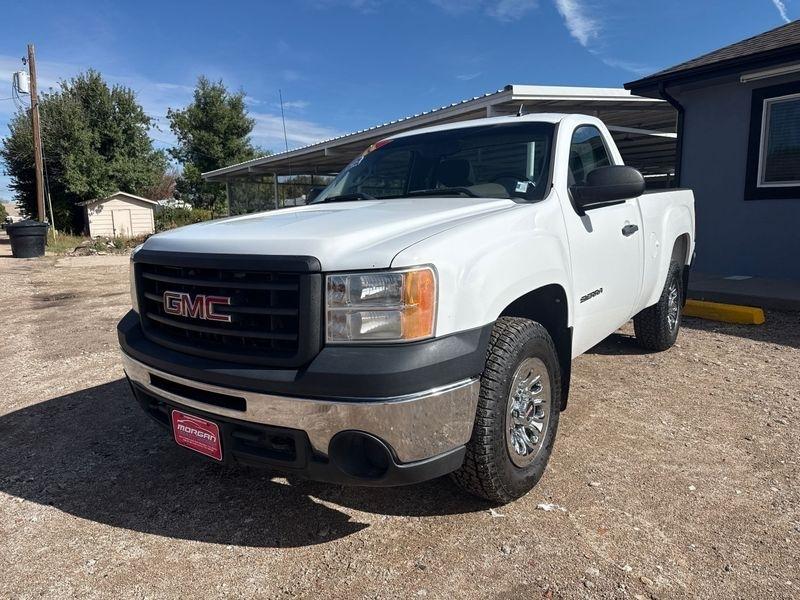 GMC Sierra 1500 4WD Reg Cab 119.0" Work Truck 2011