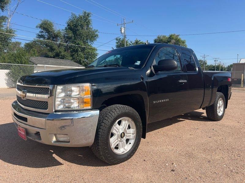 Chevrolet Silverado 1500 4WD Ext Cab 143.5" LT 2013