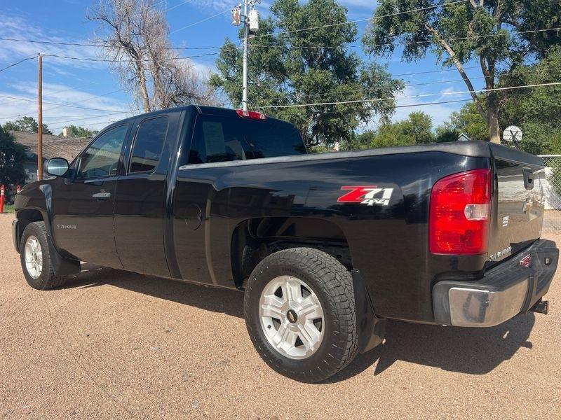 Chevrolet Silverado 1500 4WD Ext Cab 143.5" LT 2013