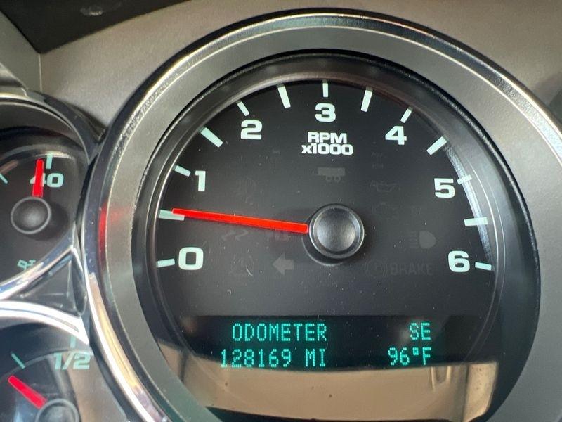 Chevrolet Silverado 1500 4WD Ext Cab 143.5" LT 2013