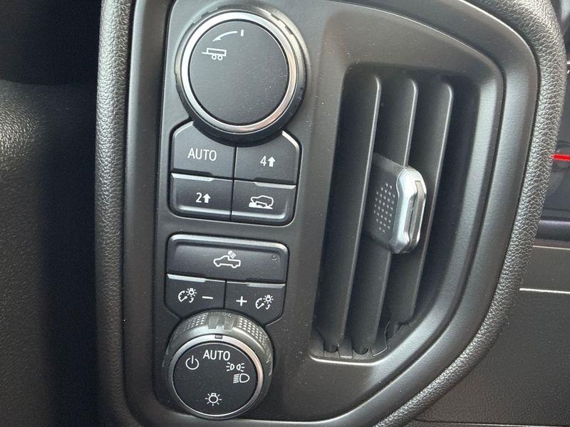 Chevrolet Silverado 1500 4WD Crew Cab 147" Work Truck 2019