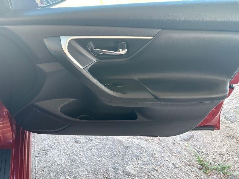 Nissan Altima 2.5 Sedan 2017