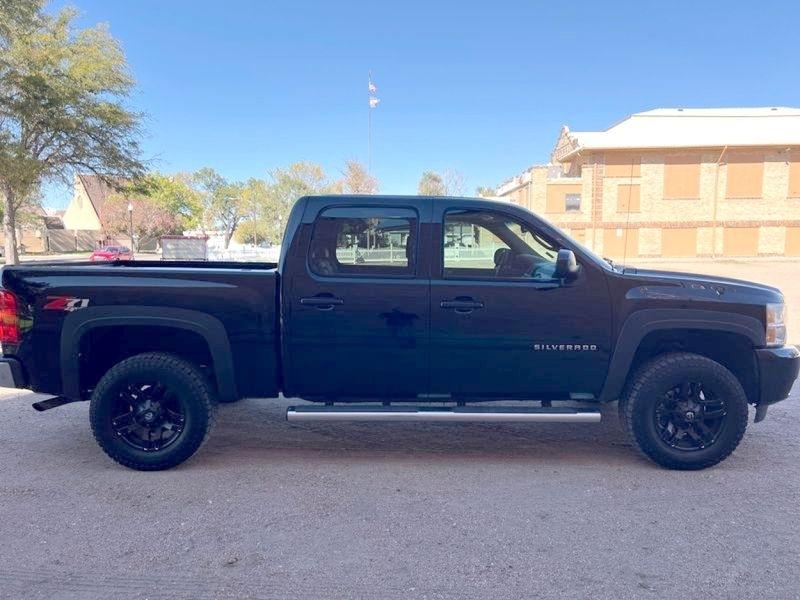 Chevrolet Silverado 1500 4WD Crew Cab 143.5" LTZ 2013