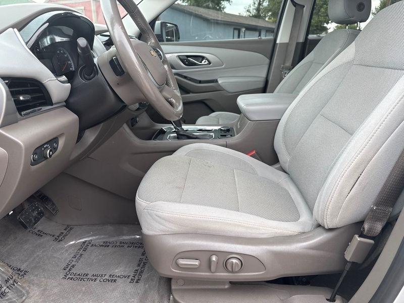 Chevrolet Traverse AWD 4dr LT Cloth w/2FL 2020