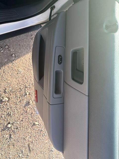 Ford Taurus 4dr Sdn SE 2005