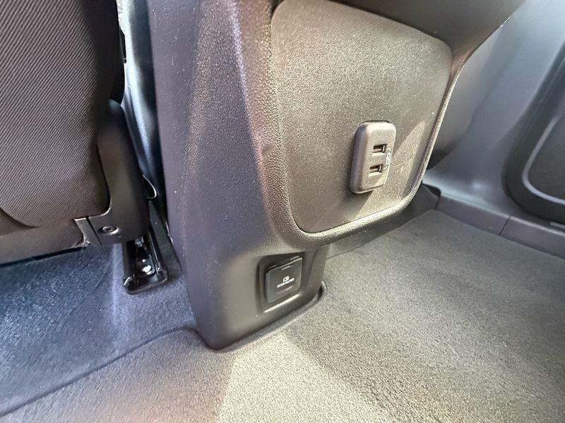 Chevrolet Equinox AWD 4dr LT w/1LT 2023