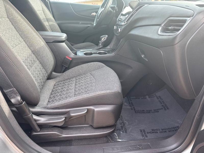 Chevrolet Equinox AWD 4dr LT w/1LT 2023