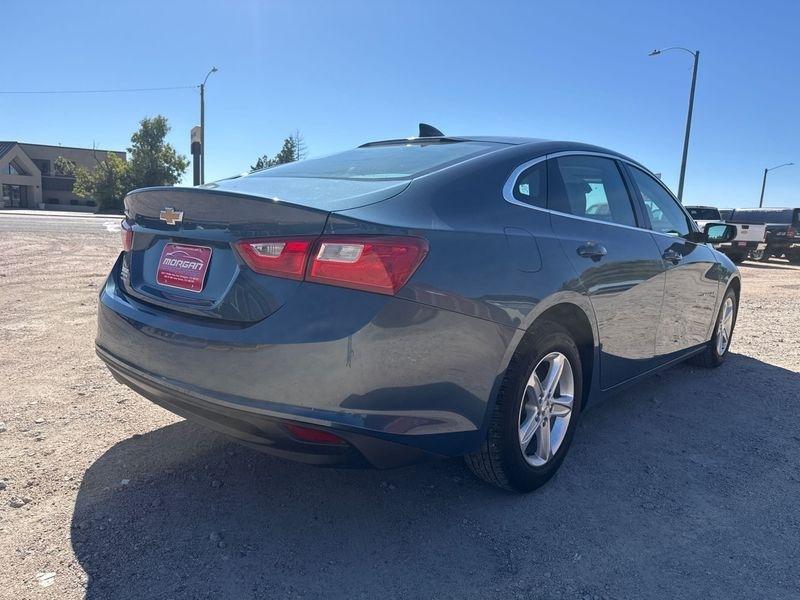 Chevrolet Malibu 4dr Sdn LS w/1FL 2024