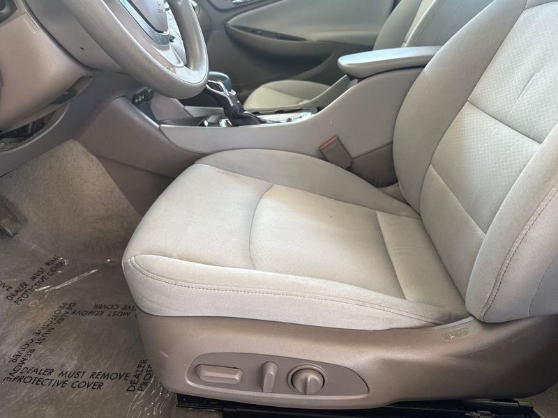 Chevrolet Malibu 4dr Sdn LS w/1FL 2024