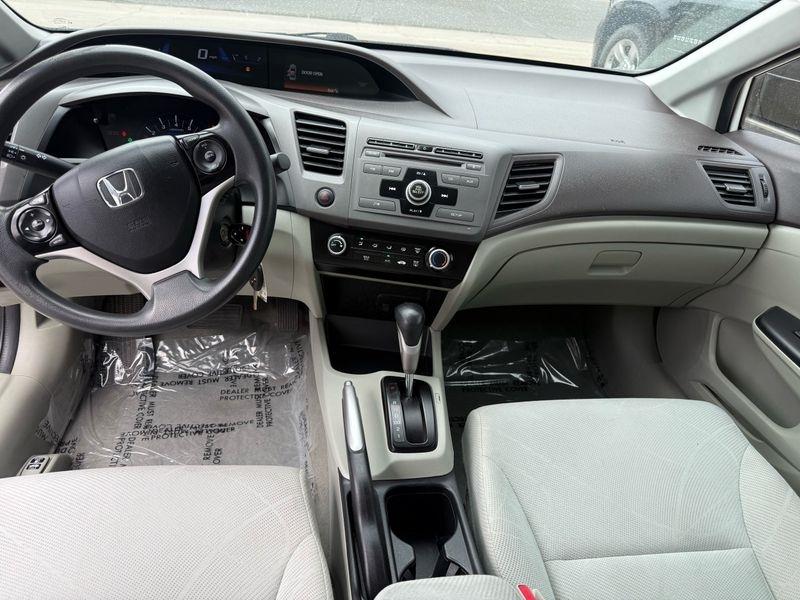 Honda Civic Sdn 4dr Auto LX 2012
