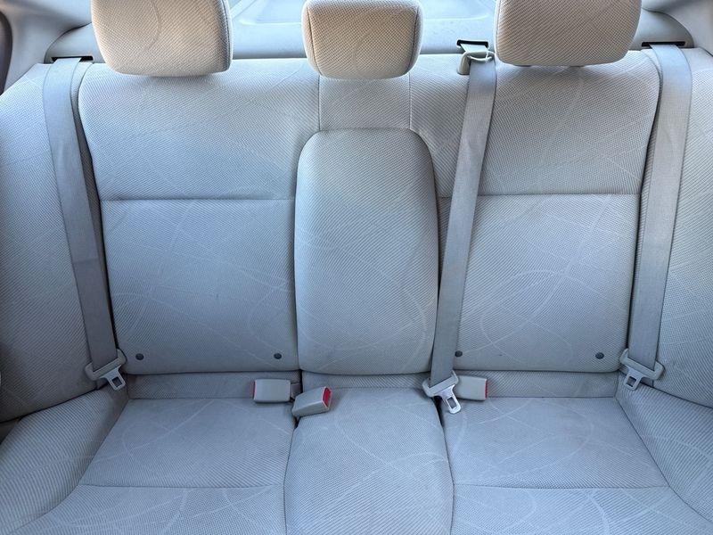 Honda Civic Sdn 4dr Auto LX 2012