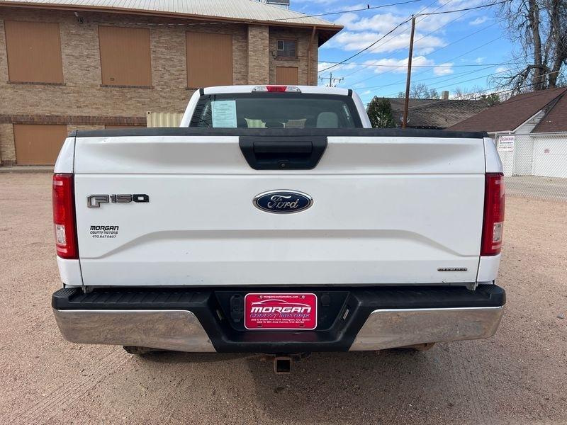 Ford F-150 4WD SuperCrew 157" Lariat w/HD Payload Pkg 2015
