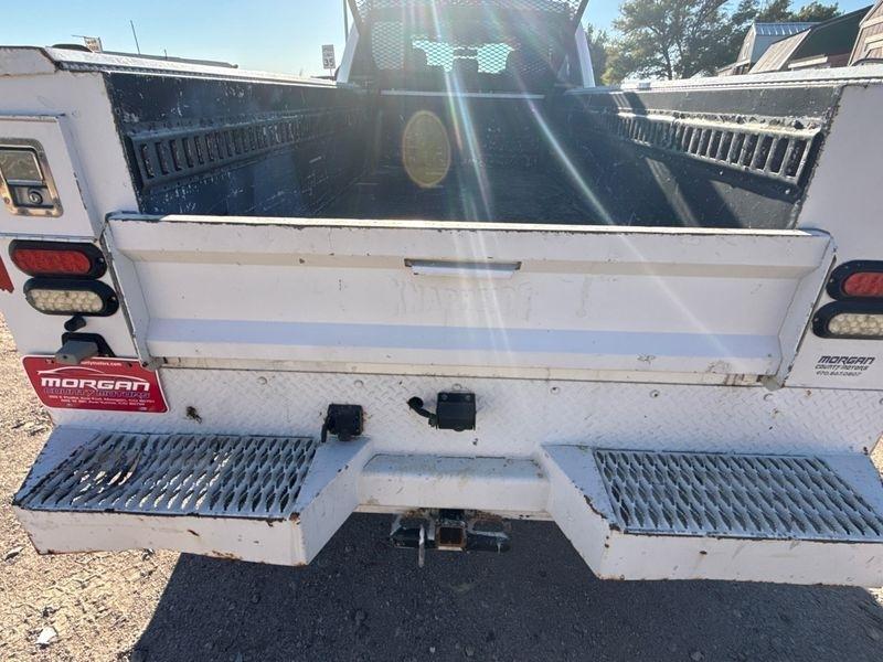 Ford Super Duty F-350 SRW Lariat 4WD SuperCab 168" WB 60" CA 2017