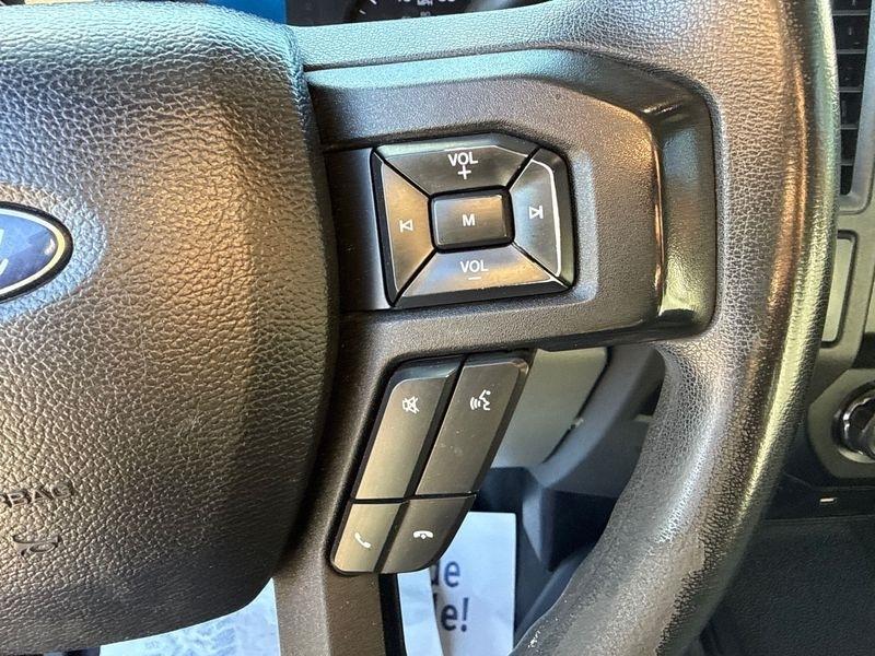 Ford Super Duty F-350 SRW Lariat 4WD SuperCab 168" WB 60" CA 2017