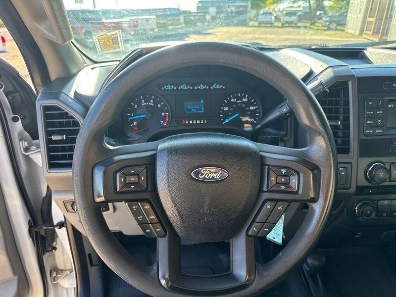 Ford Super Duty F-350 SRW Lariat 4WD SuperCab 168" WB 60" CA 2017
