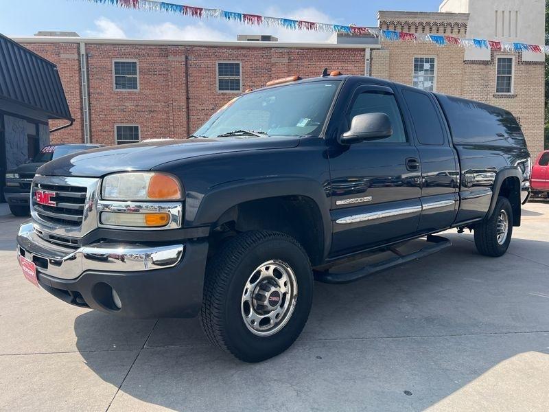 GMC Sierra 2500HD Ext Cab 157.5" WB 4WD SLE1 2006