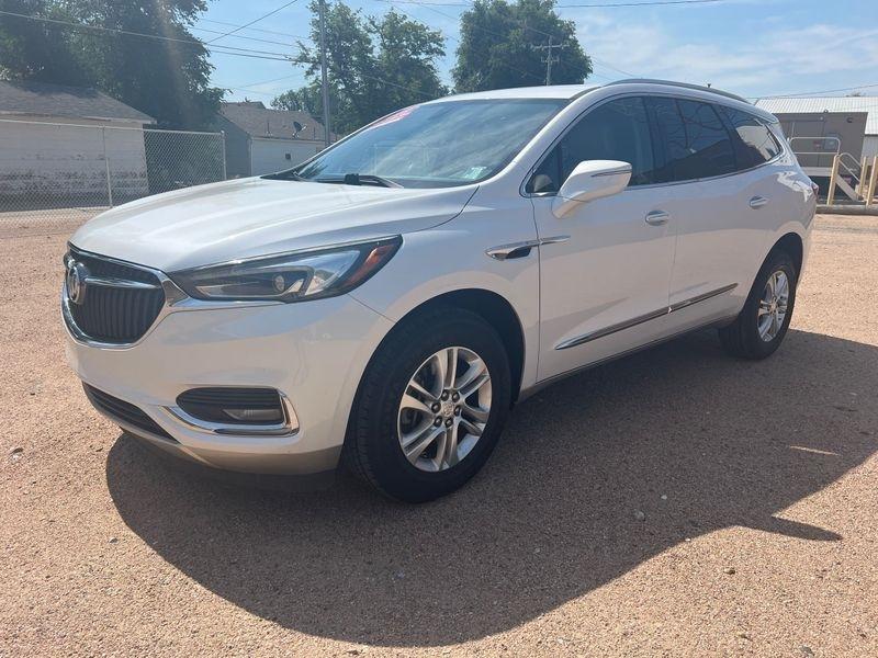 Buick Enclave AWD 4dr Essence 2018