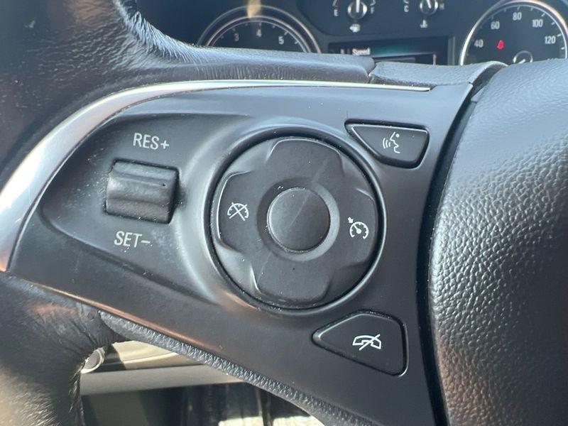 Buick Enclave AWD 4dr Essence 2018