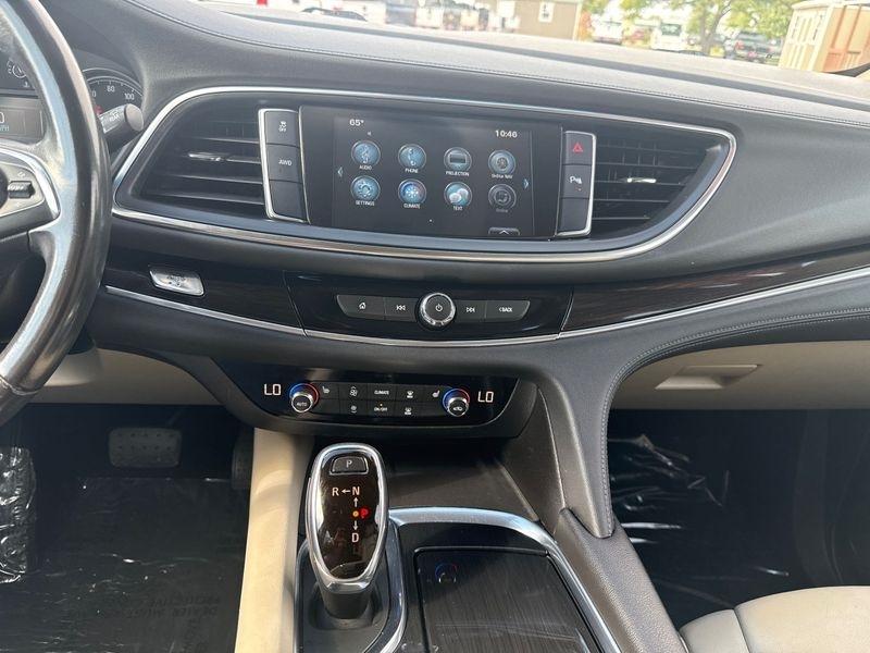 Buick Enclave AWD 4dr Essence 2018