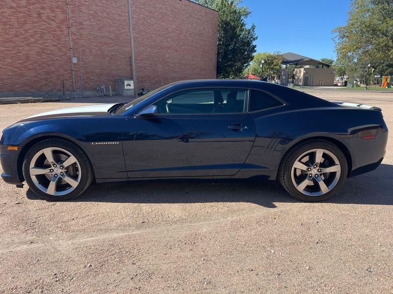 Chevrolet Camaro 2dr Cpe 2SS 2010