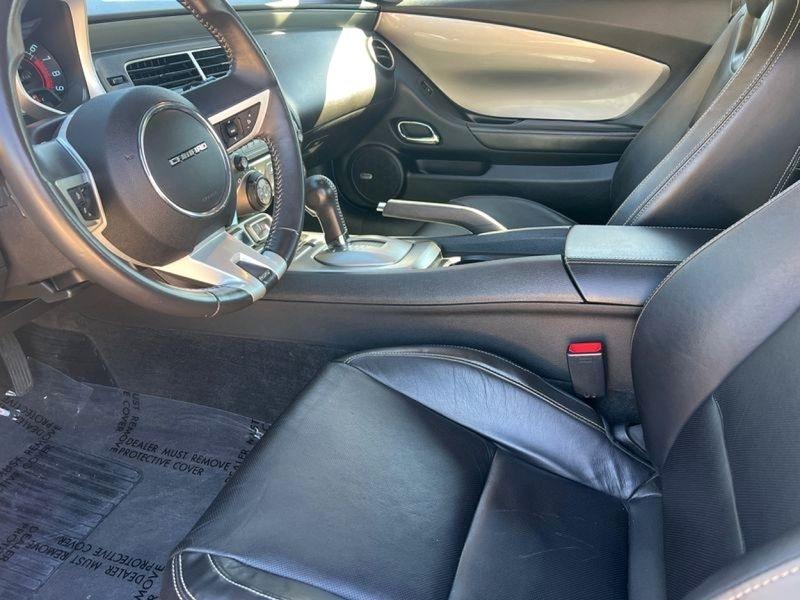 Chevrolet Camaro 2dr Cpe 2SS 2010
