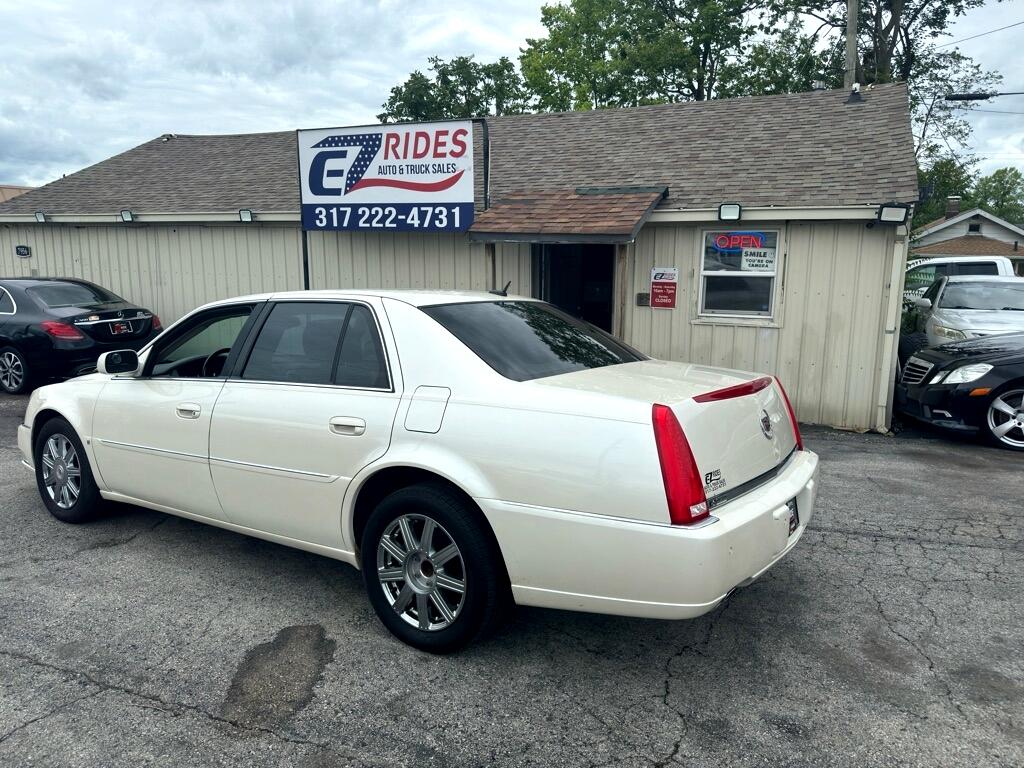Cadillac DTS  2008