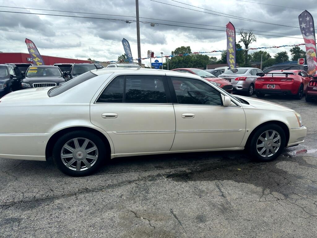 Cadillac DTS  2008