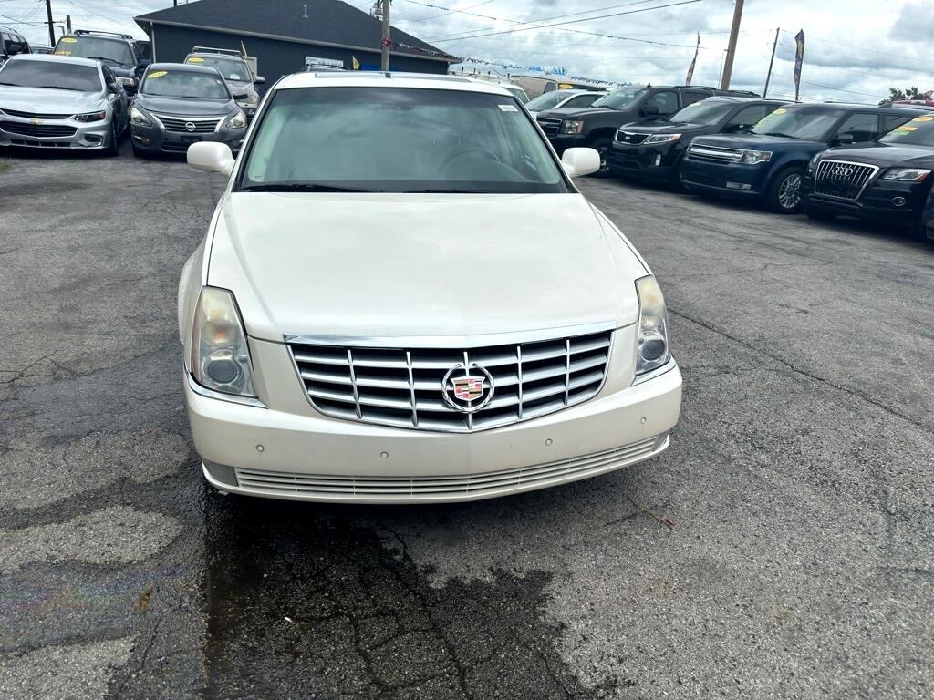 Cadillac DTS  2008