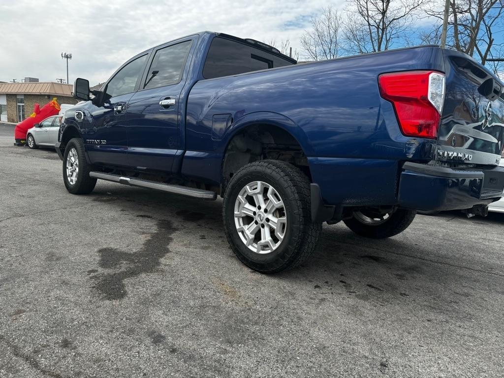 Nissan Titan XD  2017