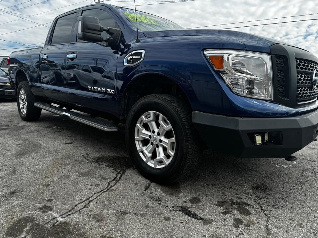 Nissan Titan XD  2017