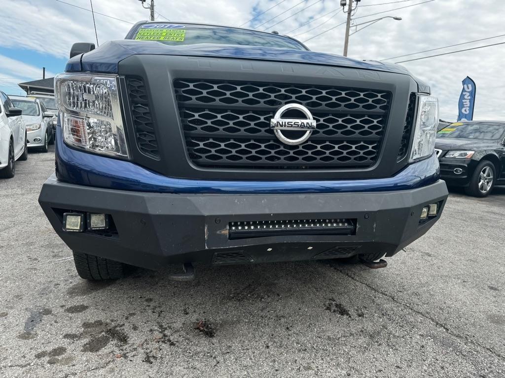 Nissan Titan XD  2017