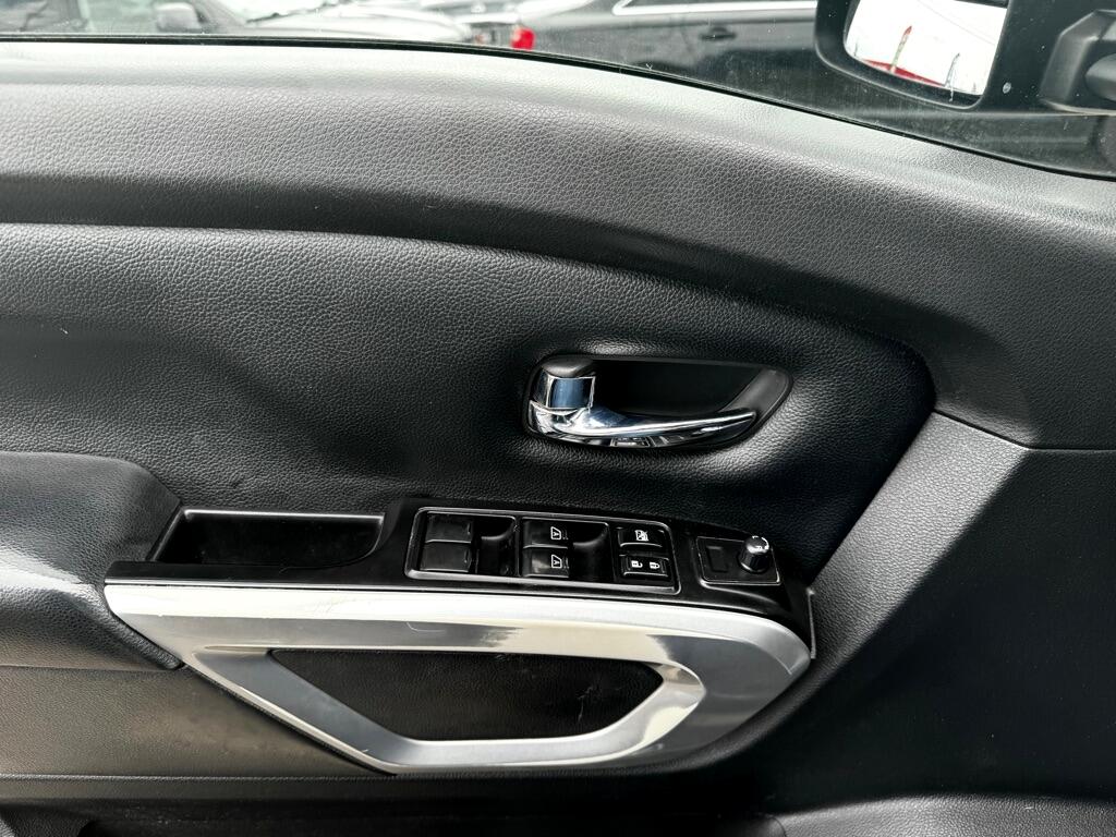 Nissan Titan XD  2017