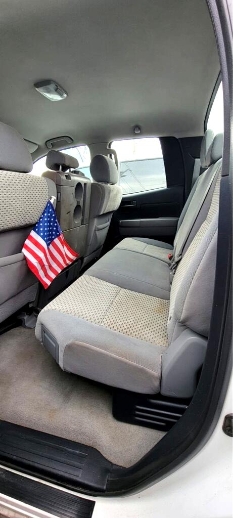 Toyota Tundra  2010
