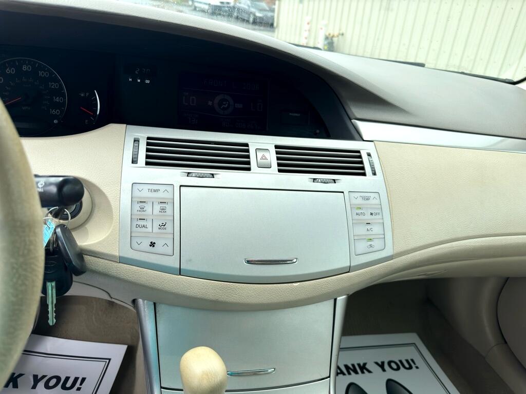 Toyota Avalon  2006