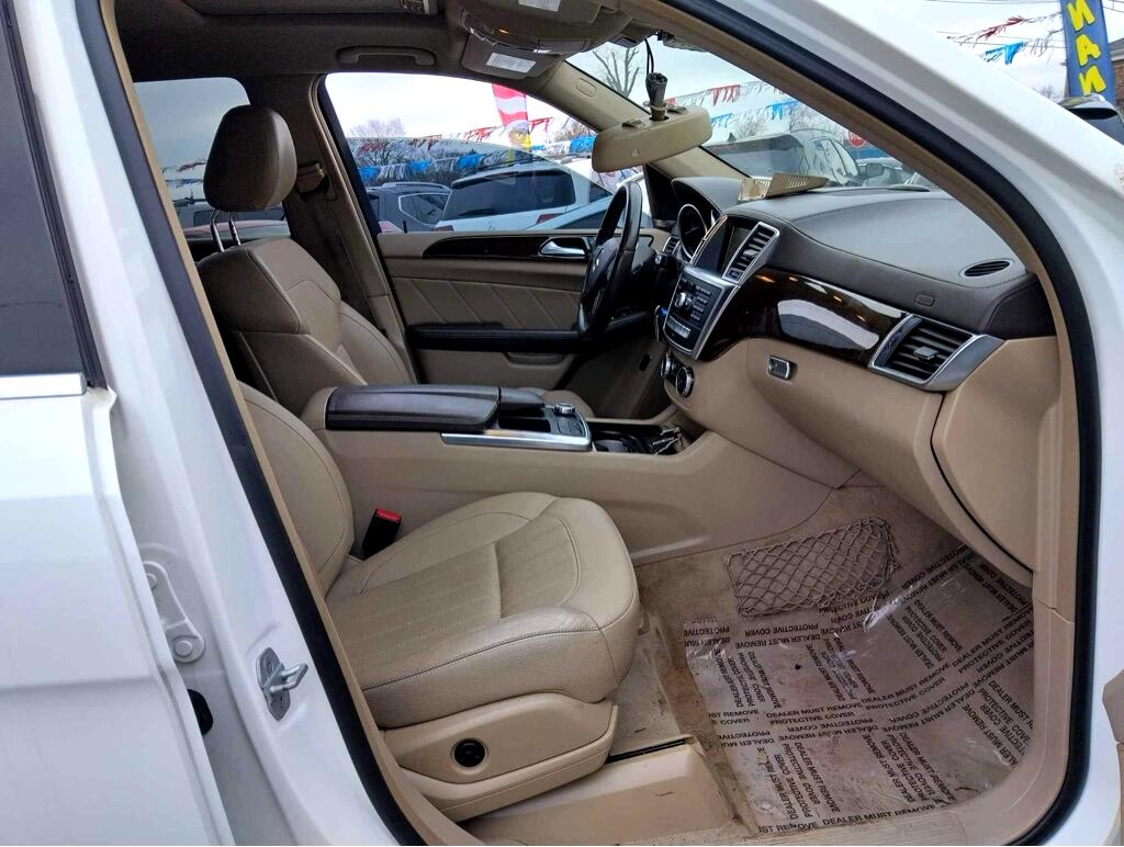 Mercedes-Benz GL-Class  2015