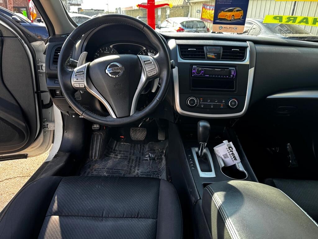 Nissan Altima  2017