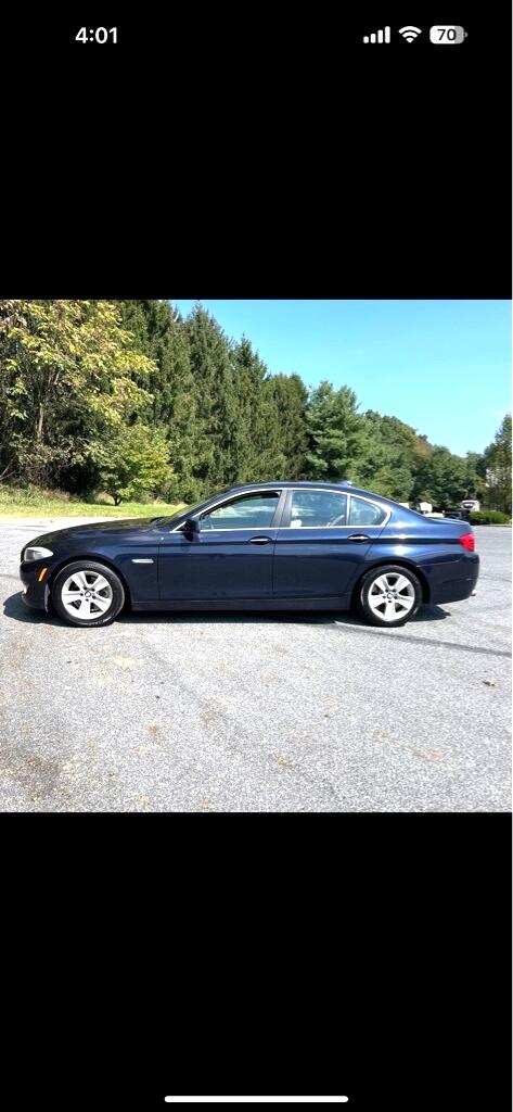 BMW 5-Series  2012