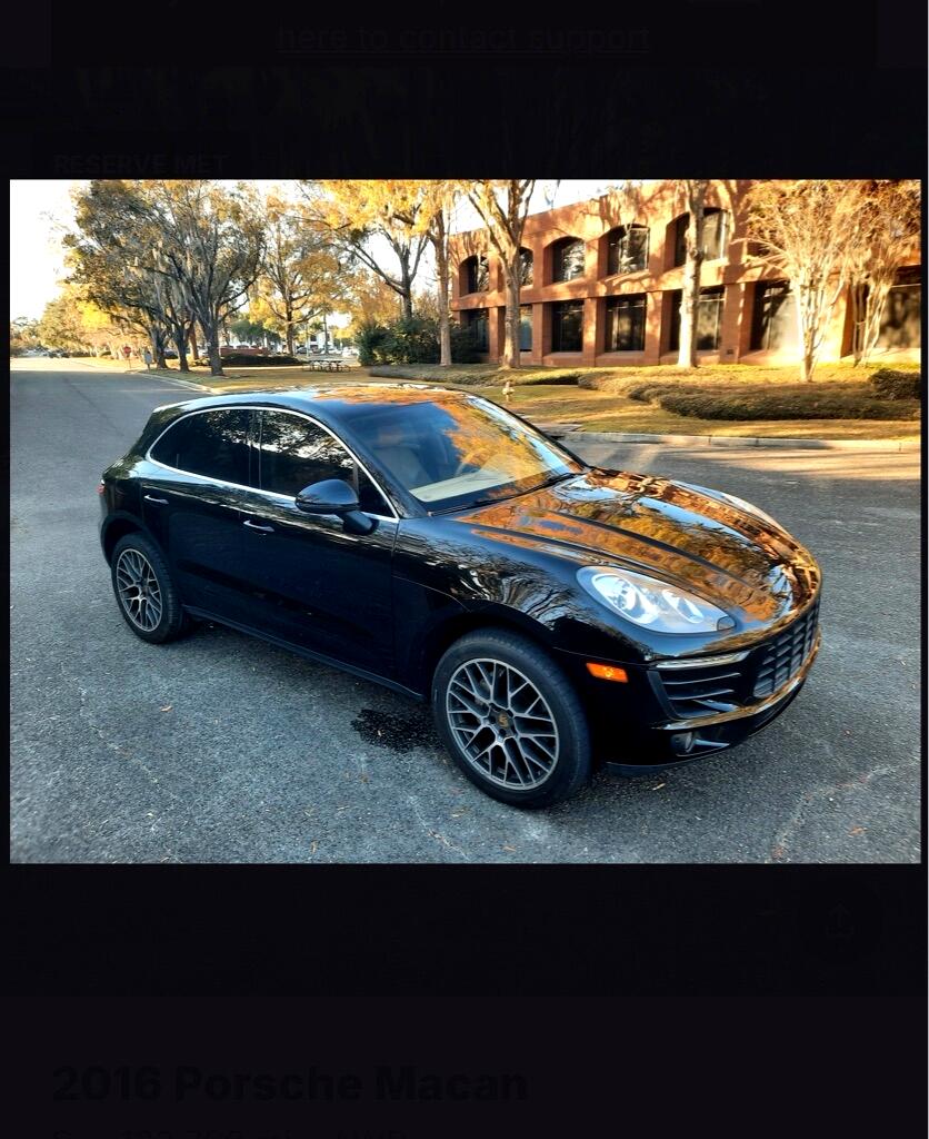 Porsche Macan  2016