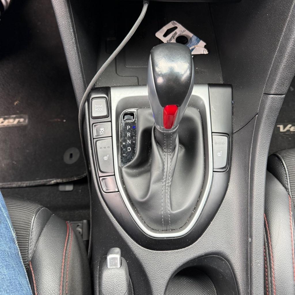 Hyundai Veloster 2.0 6M 2020