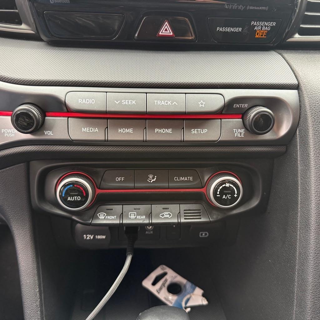 Hyundai Veloster 2.0 6M 2020