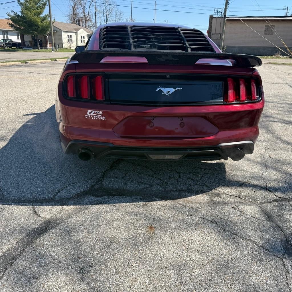 Ford Mustang EcoBoost Coupe 2017