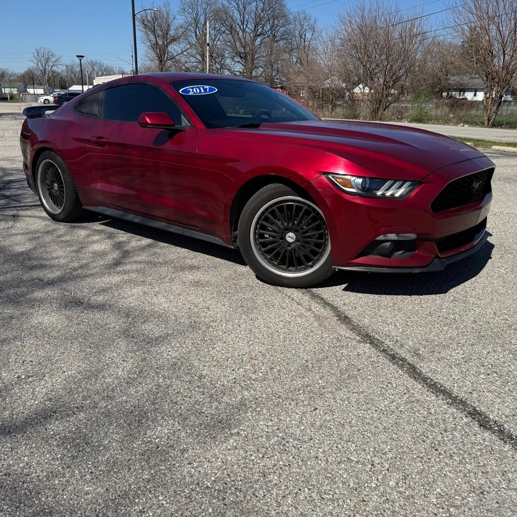 Ford Mustang EcoBoost Coupe 2017