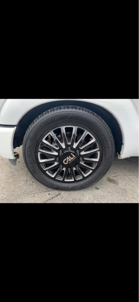 Ford F-350 SD XL Crew Cab Long Bed DRW 2WD 2015